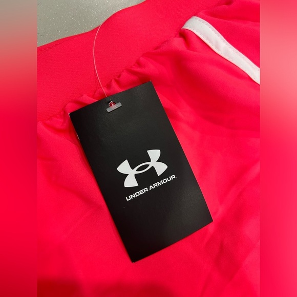 Under Armour UA Women's S Small Fly By 2.0 Running Shorts Pink White Mesh NWT - Picture 7 of 8